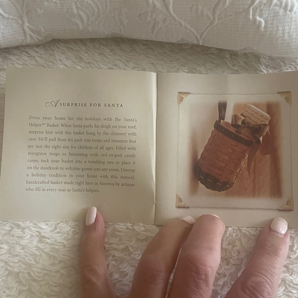 Longaberger authentic Santa’s helper basket. NEW - Picture 4 of 5